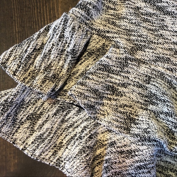 Zara Basic Asymmetrical Ruffled Angled Hemline Skirt - Picture 7 of 8